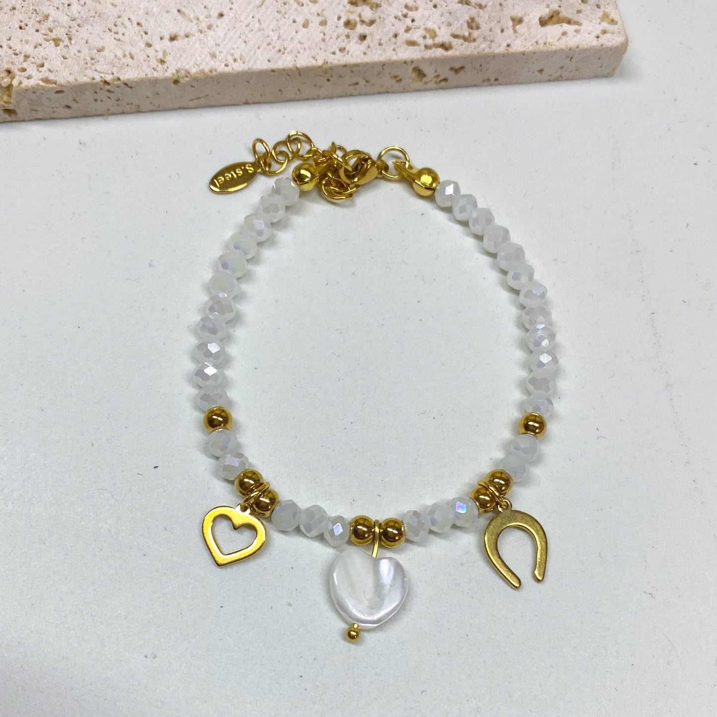 Beaded charm bracelet