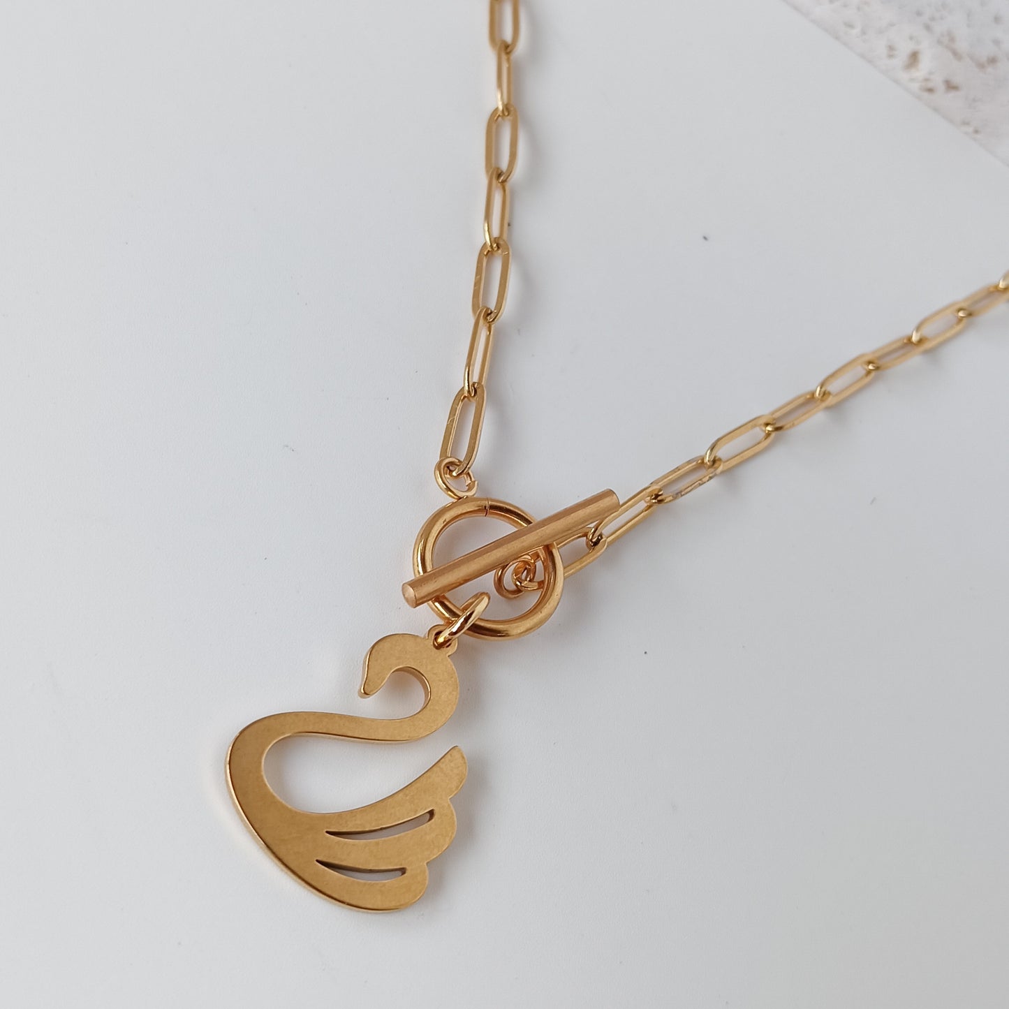 Paperclip Chain with Swan