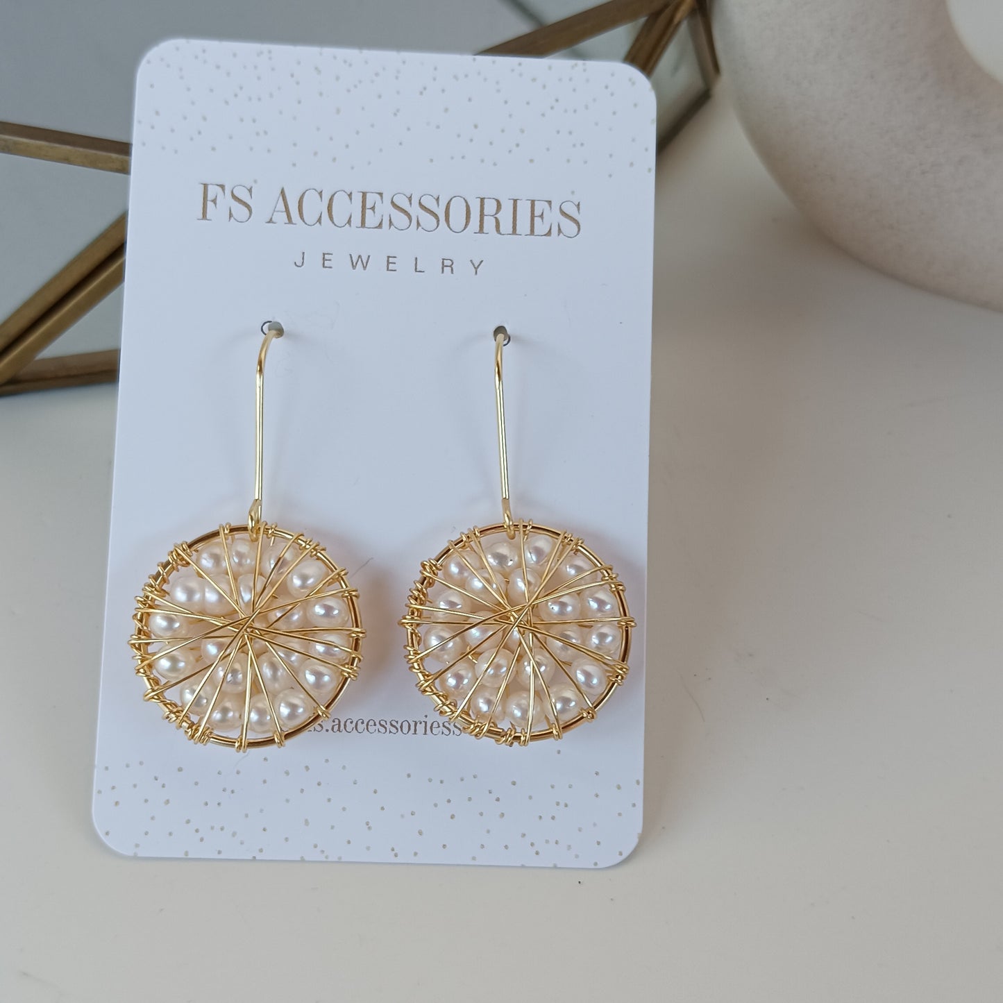 Mini Round Pearl earrings