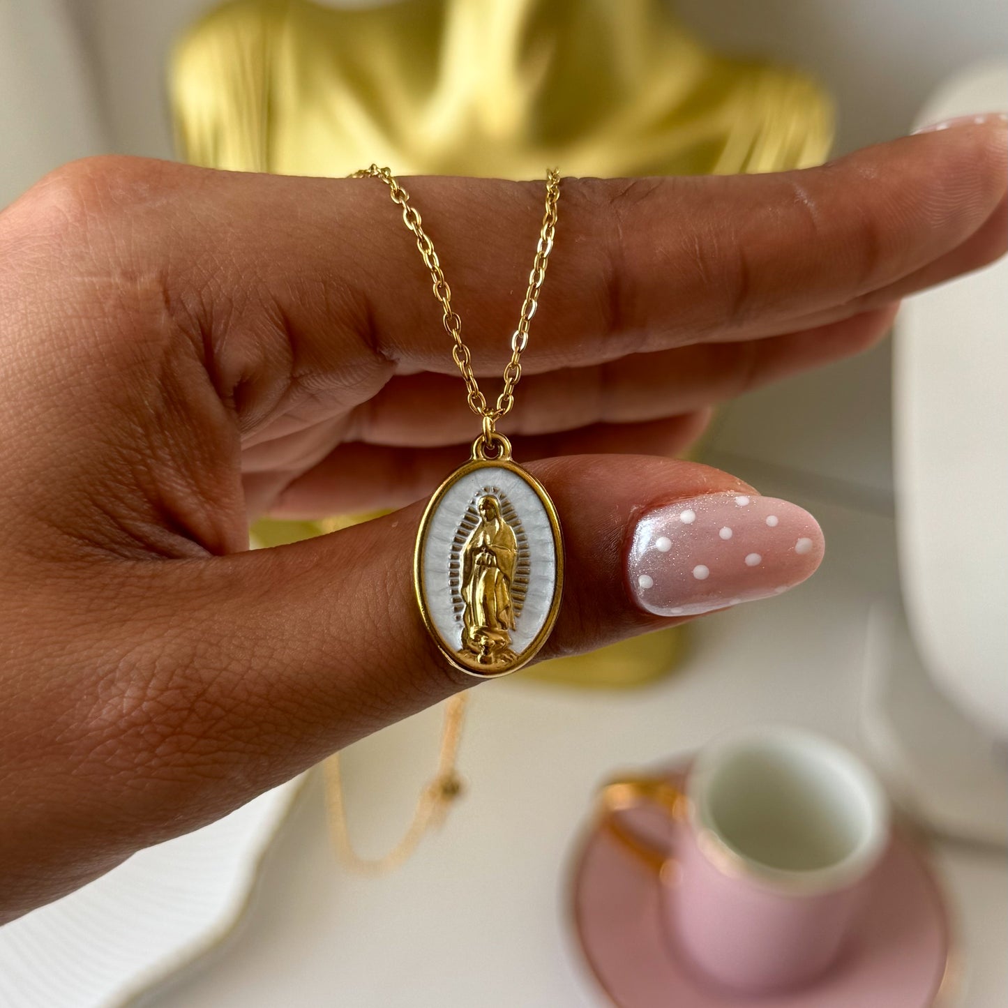 Enamel Mary Virgin
