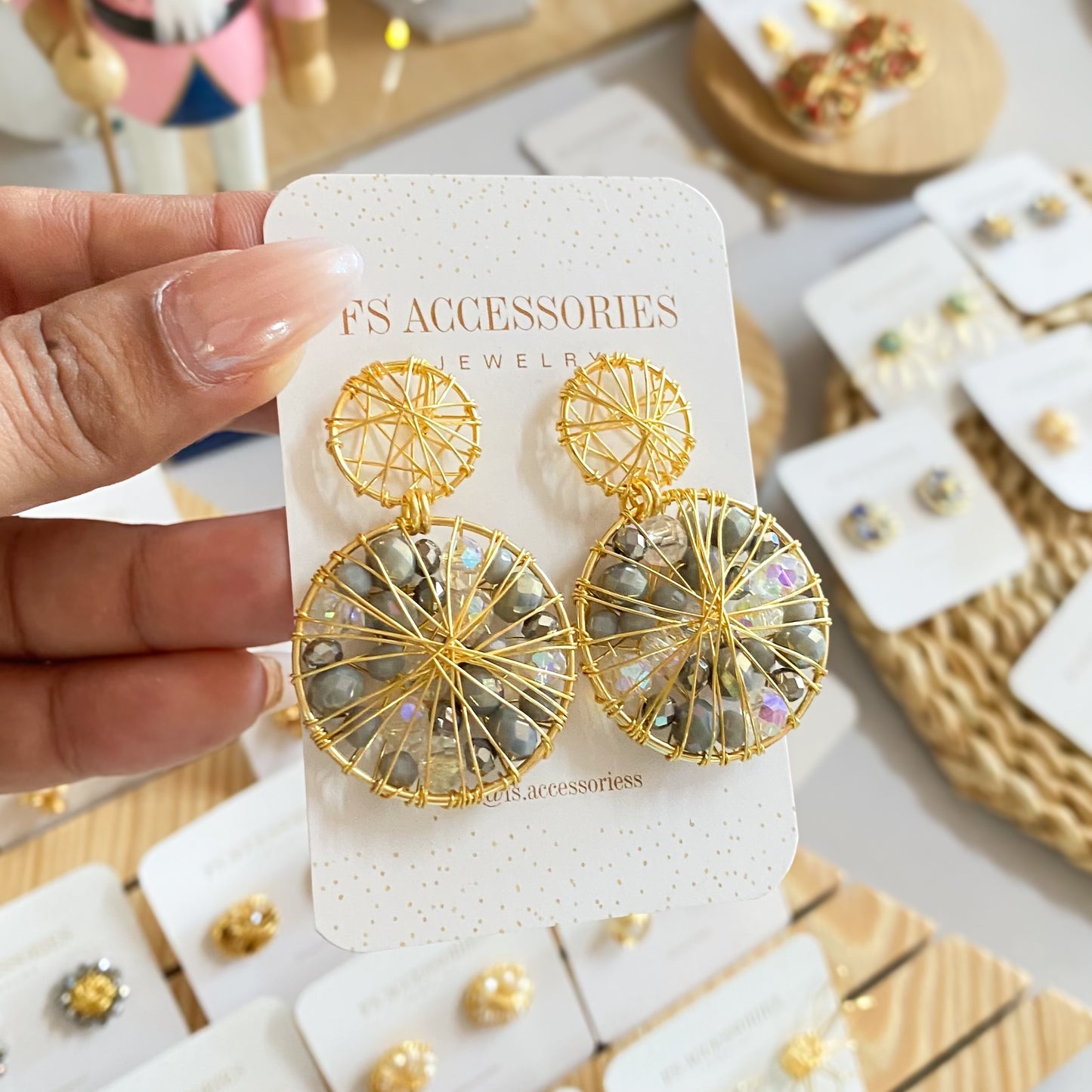 Medium Round Earrings