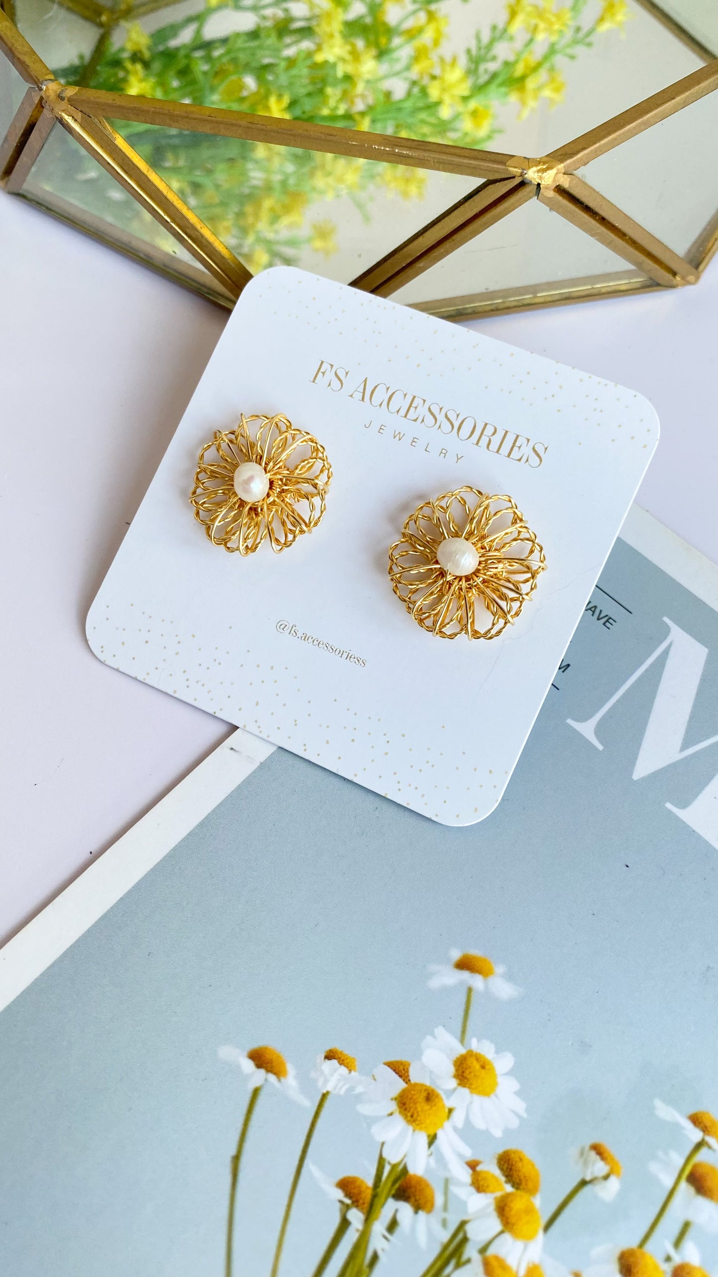 Perla Studs
