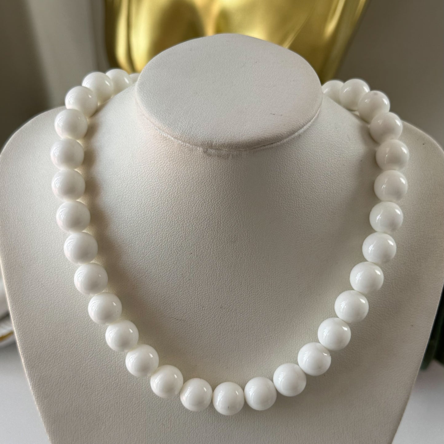 Chunky Trendy Beaded Necklace
