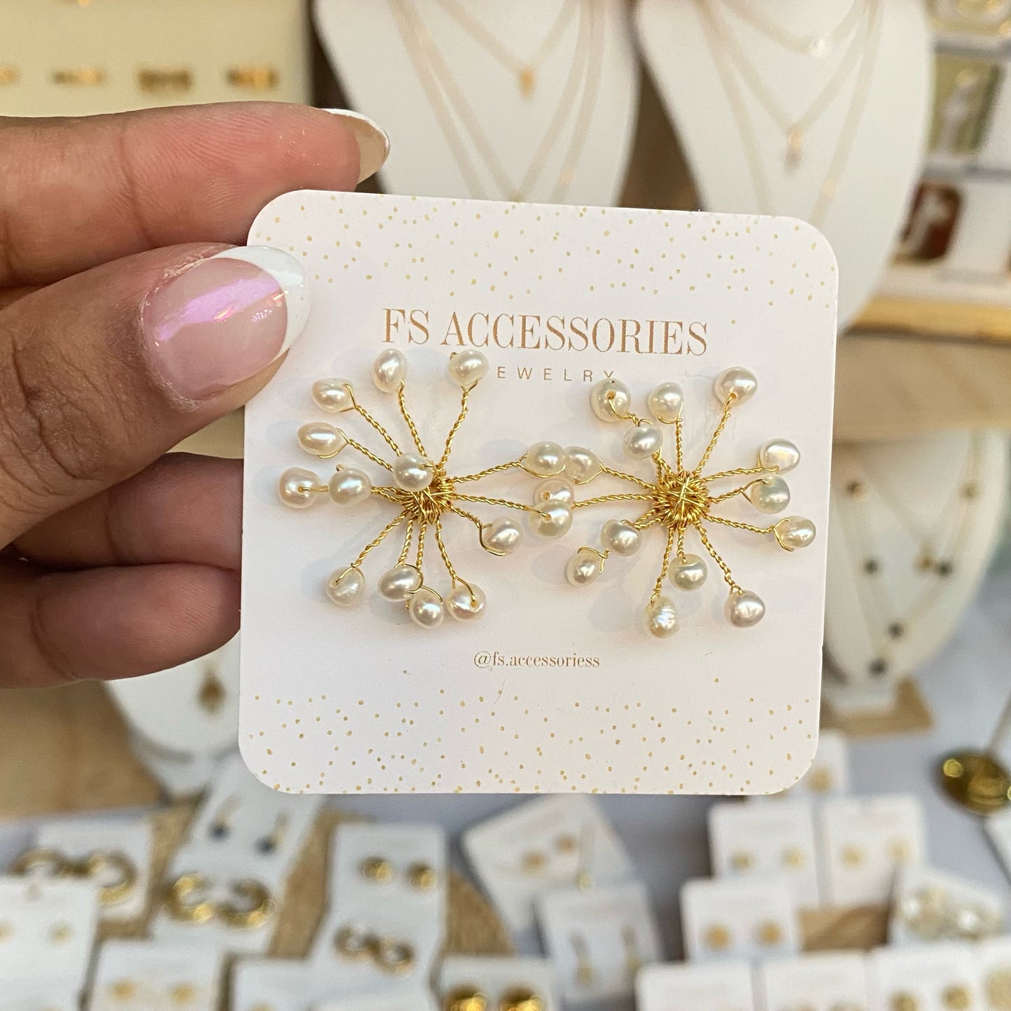 Lila Pearl Studs