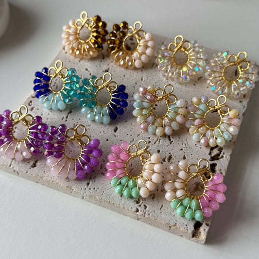 Abanico Studs